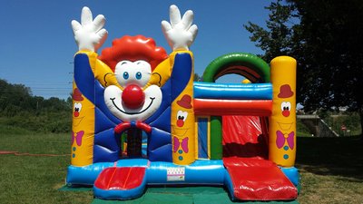 Chateau gonflable - Activité enfant - Lac de Montréjeau
