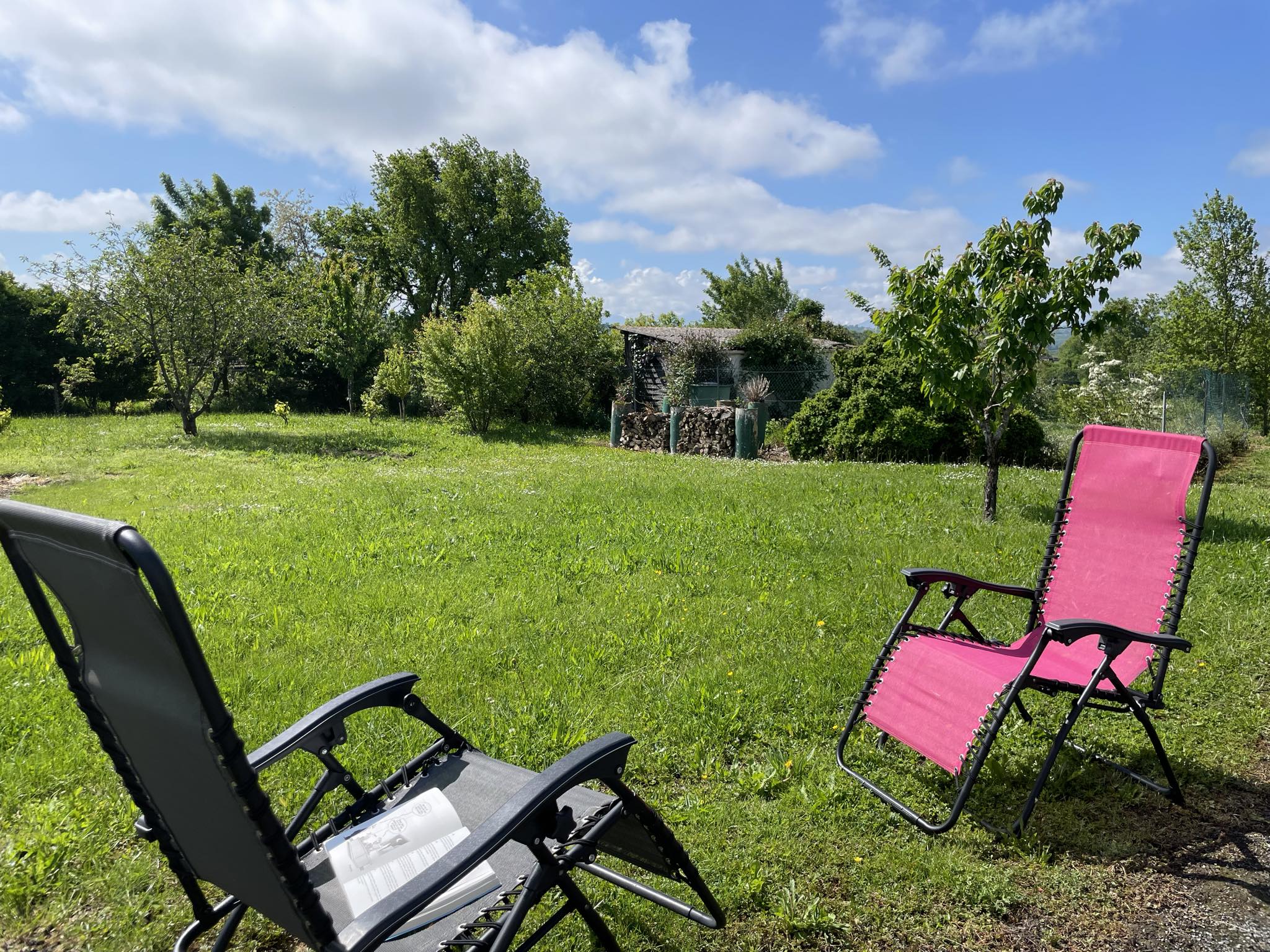 Gîte Menthe à l'eau -Bains de soleil- Ciadoux - Comminges Pyrénées