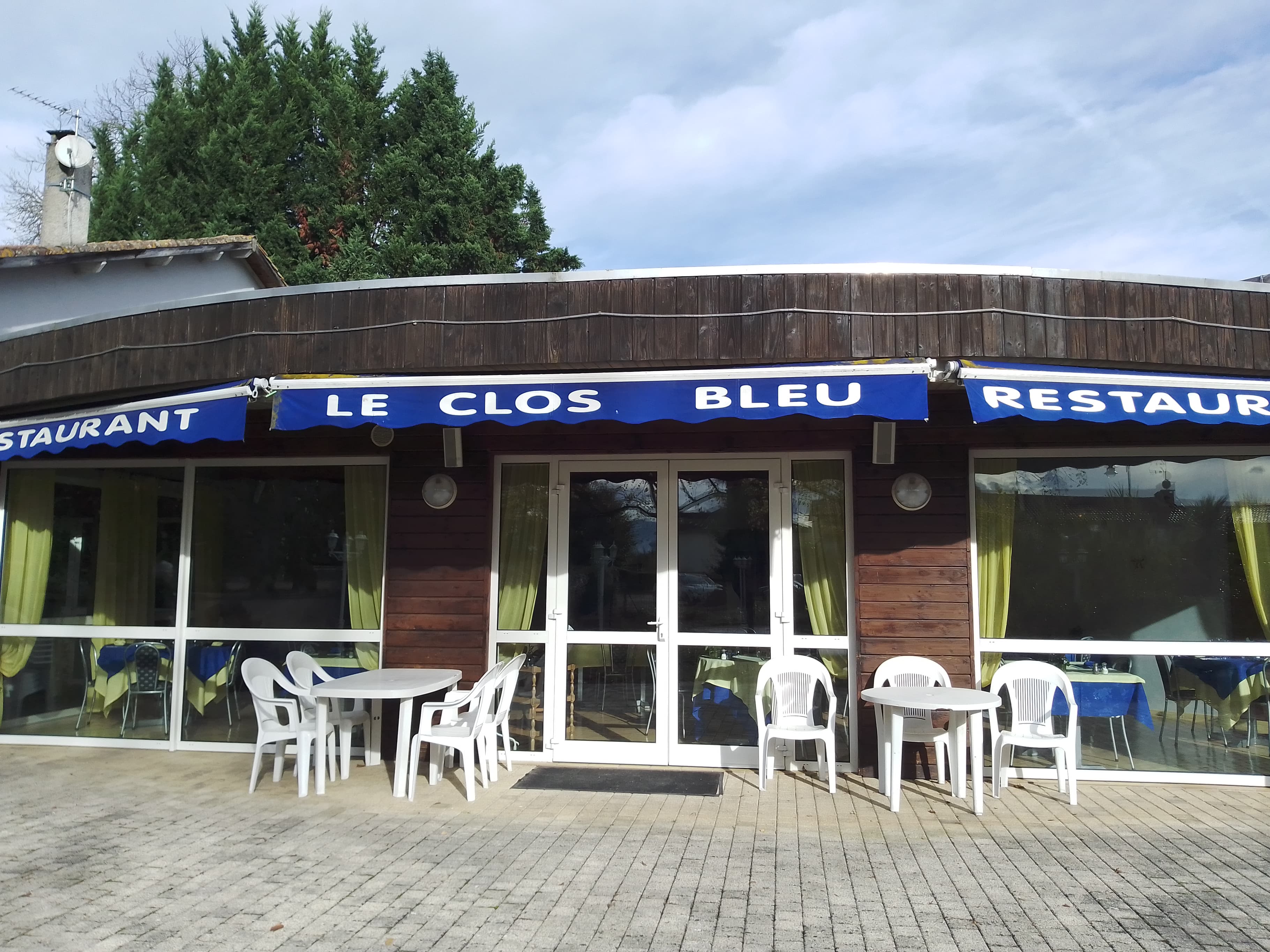 Restaurant Le Clos Bleu 5, Villeneuve de Rivière