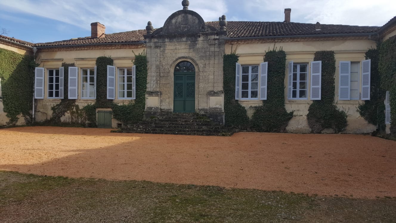 Château de la Nine à Boussan