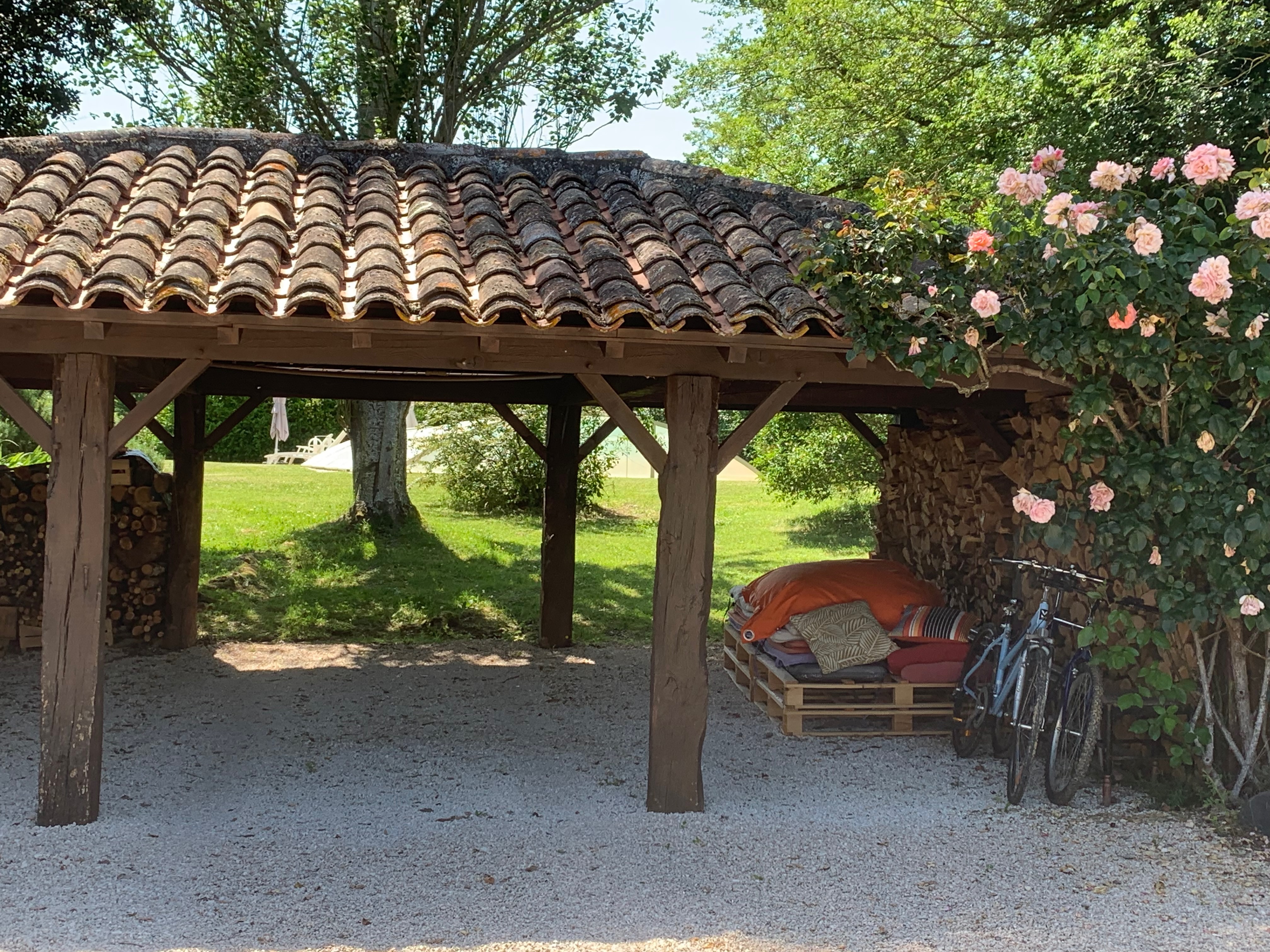 Le Paradis Chambre d'Hôtes Saint Frajou