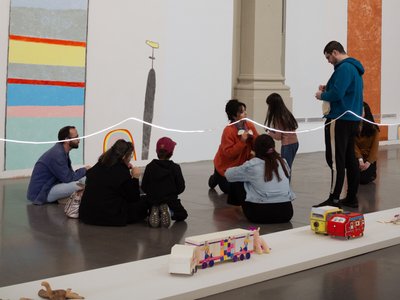 df79960e-97c7-b36e-9be6-c2c66ffd3308