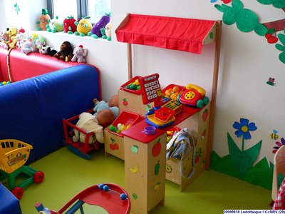 Ludotheque--montrejeau--la-ronde-des-jeux---comminges--pyrenees--animations--enfants--CcNRV